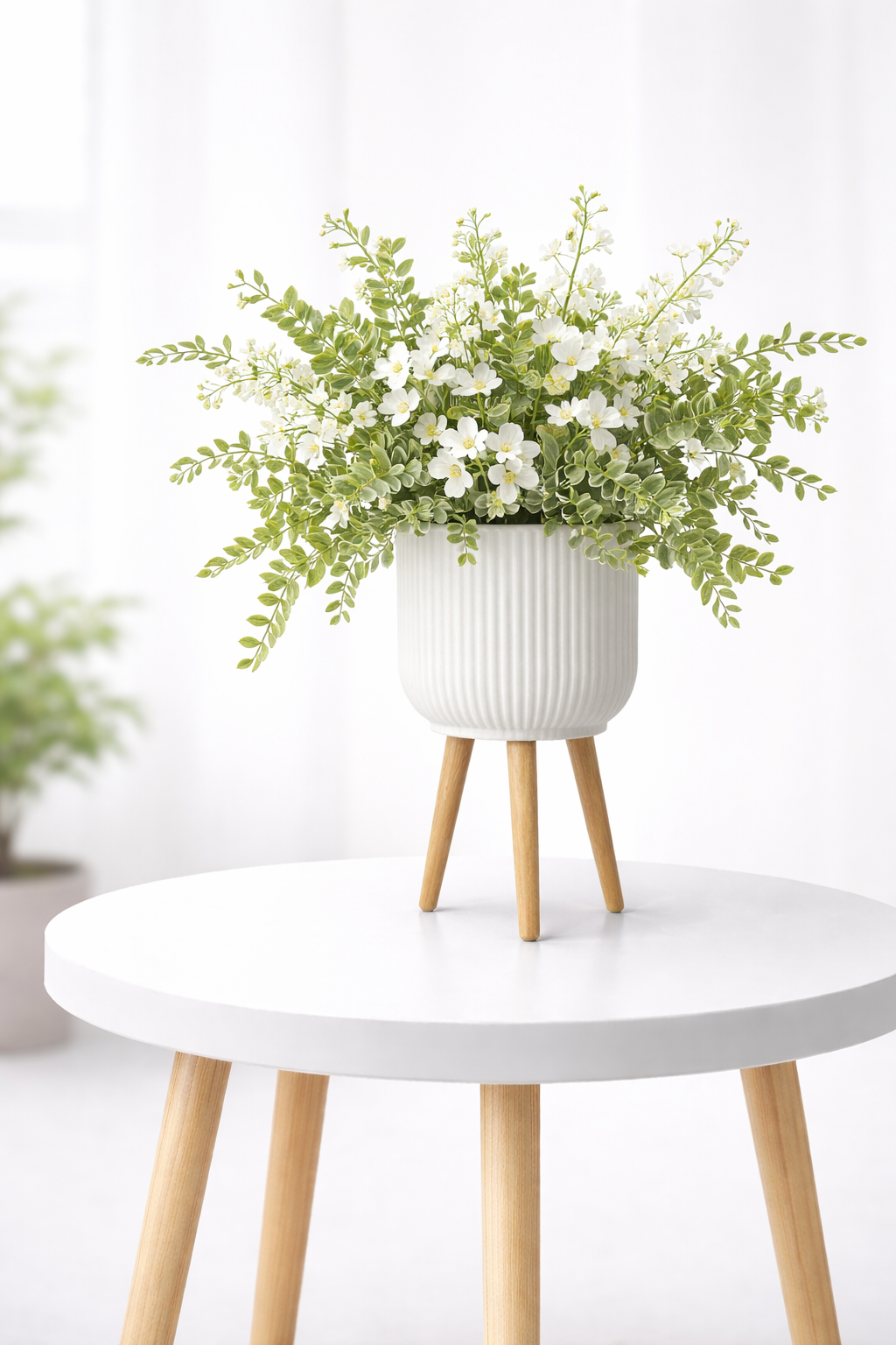 Helenia with legs 4.6L Available in White